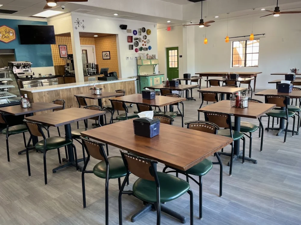 Bee's Bakery Cafe