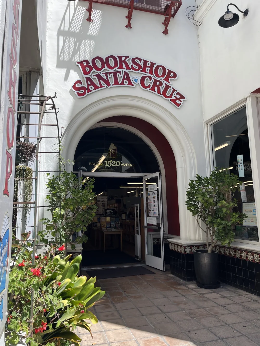 Bookshop Santa Cruz