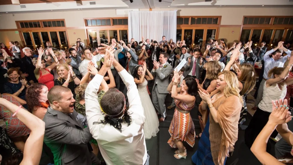 Dancing DJ Productions