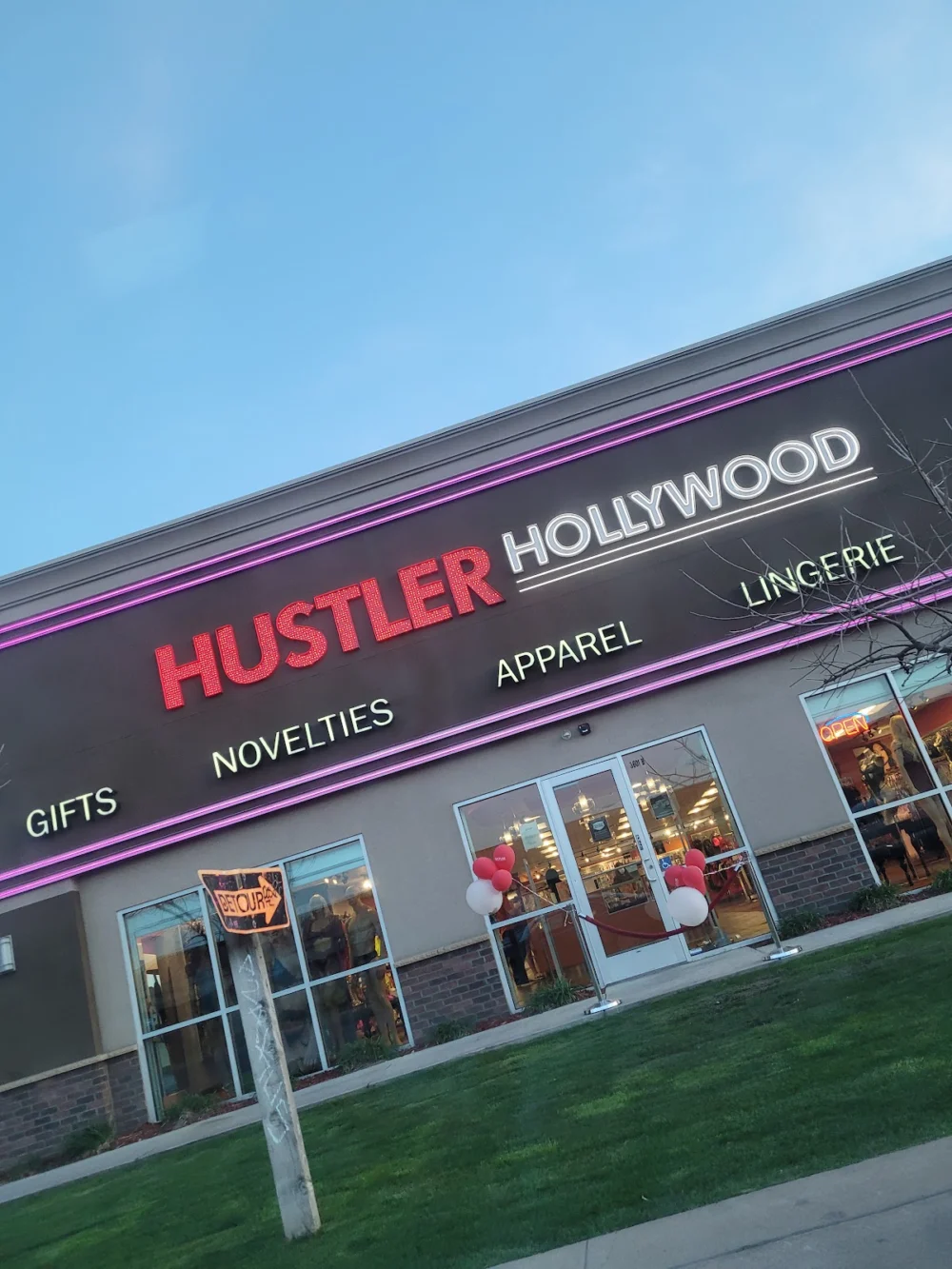 HUSTLER® Hollywood