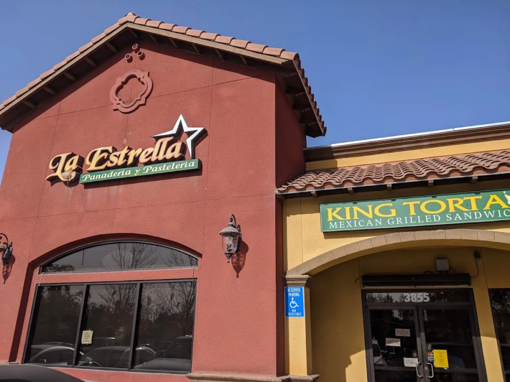 La Estrella Bakery