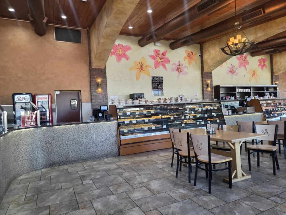 Lilit Bakery & Cafe