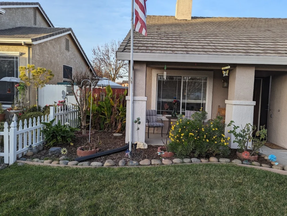 Luis Gardening