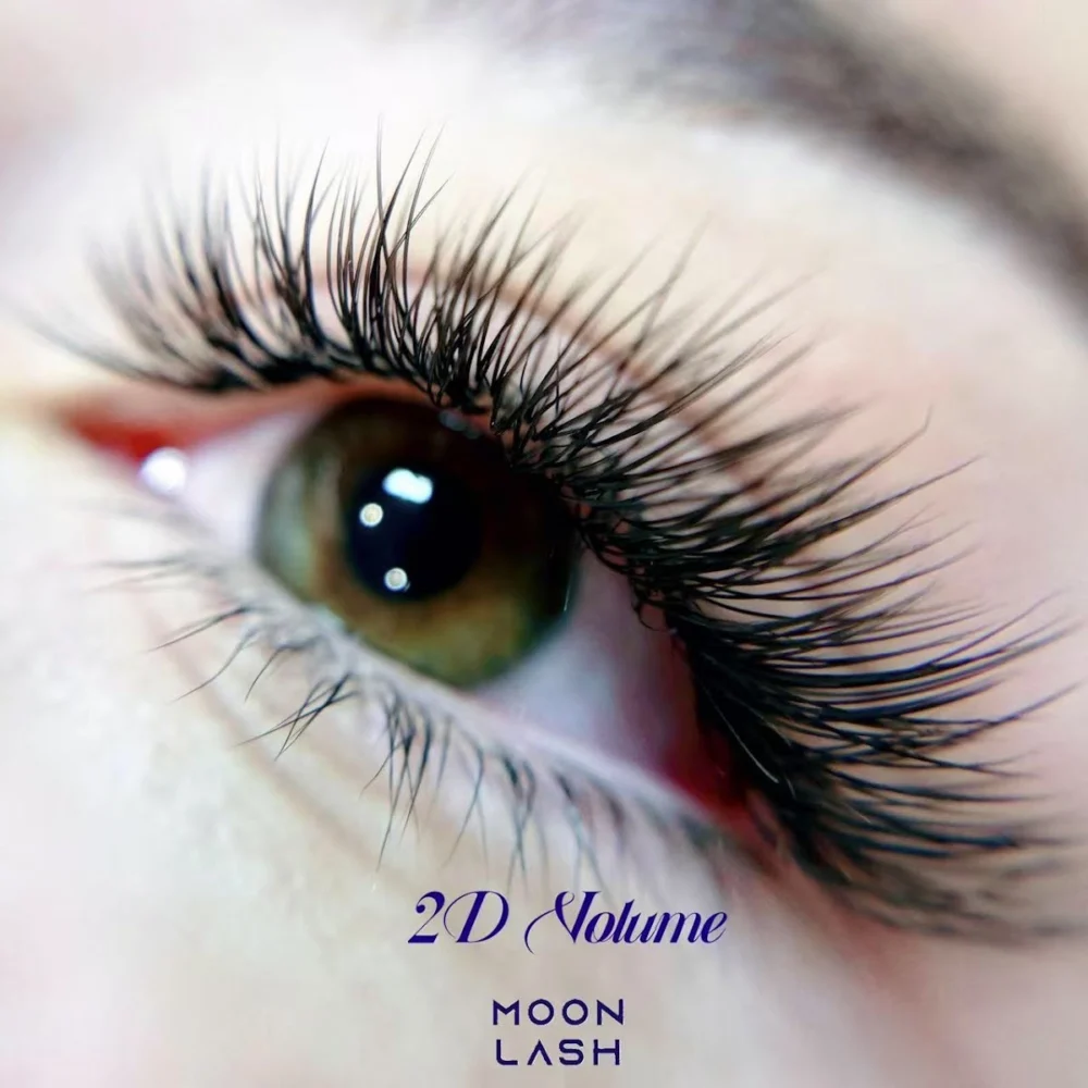 Moon Lash in Brea