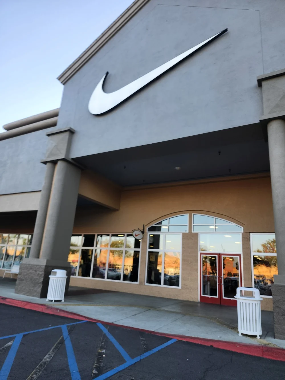 Nike Factory Store - Tulare