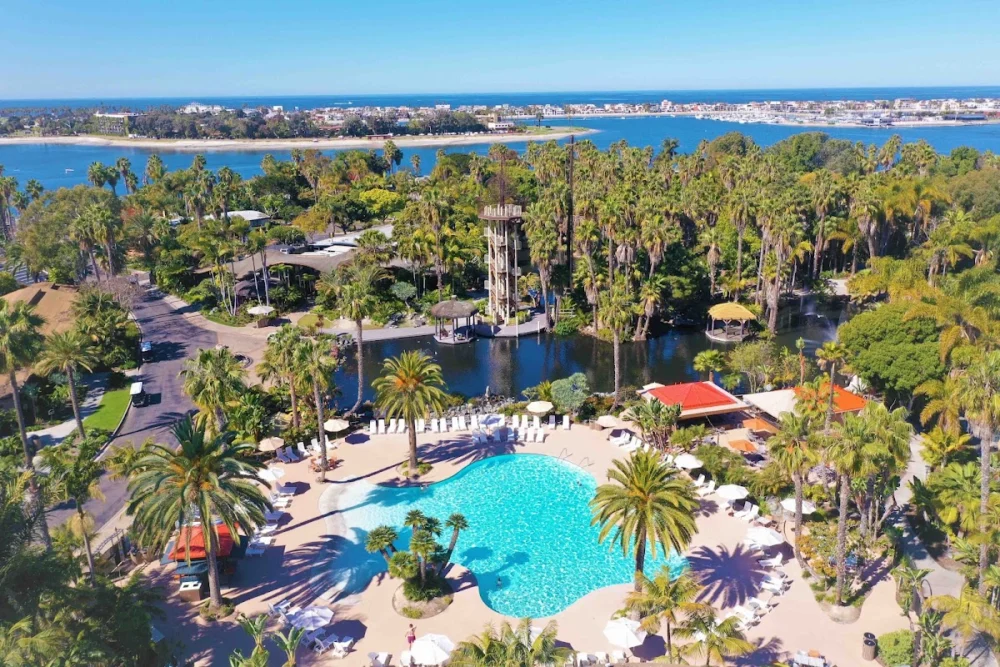 Paradise Point Resort & Spa